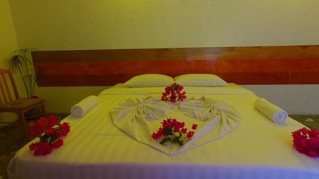 Rasdhoo 拉斯杜岛海滨旅馆酒店 外观 照片
